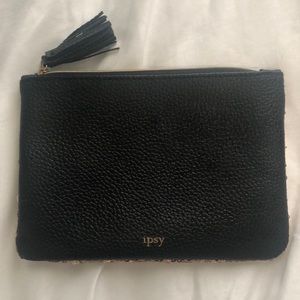 Ipsy bag